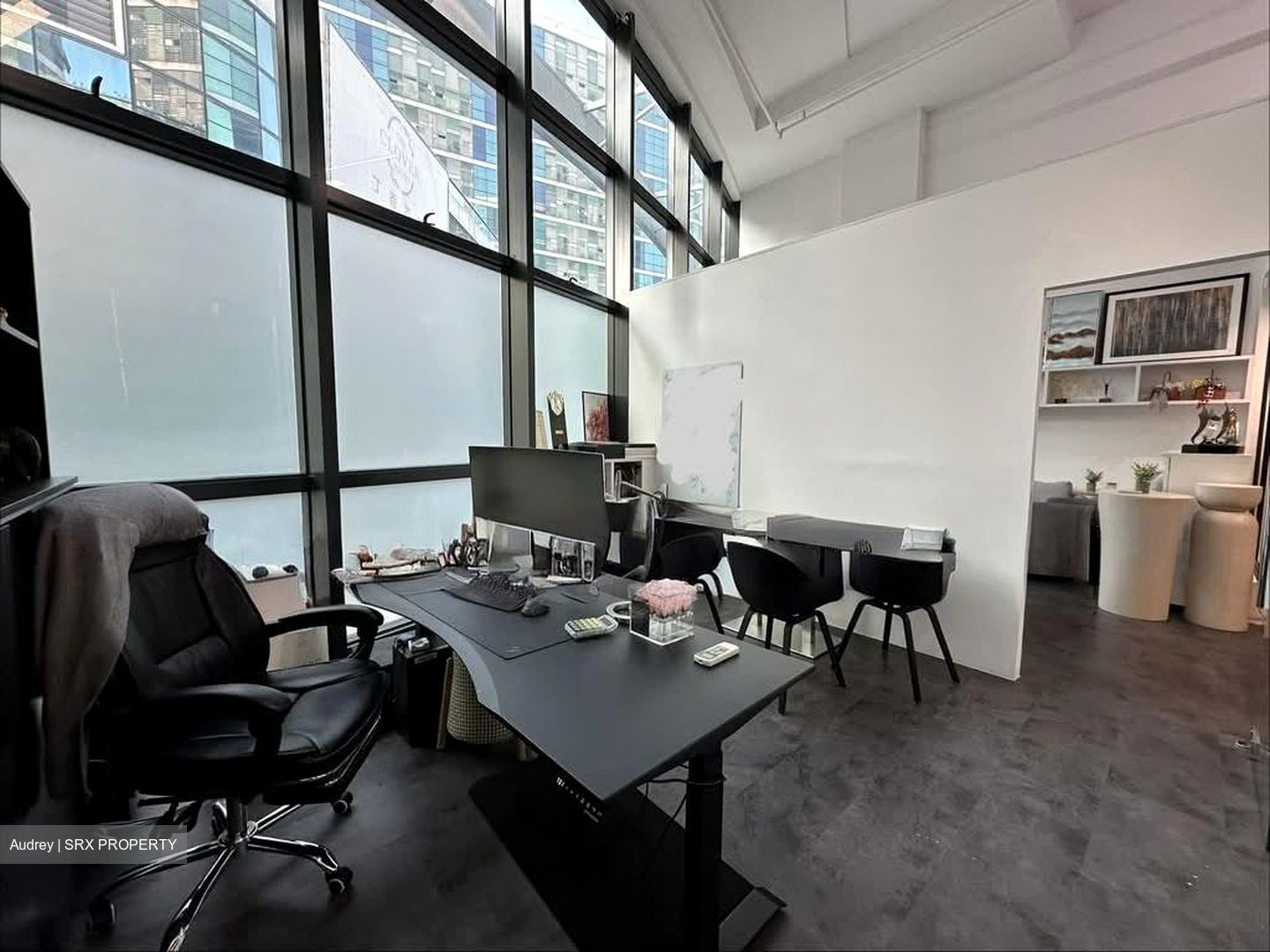 Oxley Bizhub (D14), Office #549022541
